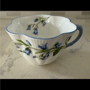 Vintage Shelley Fine Bone China Teacup w/ Harebell Pattern